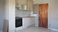 Kitchen - 10 square meters of property in Fleurhof