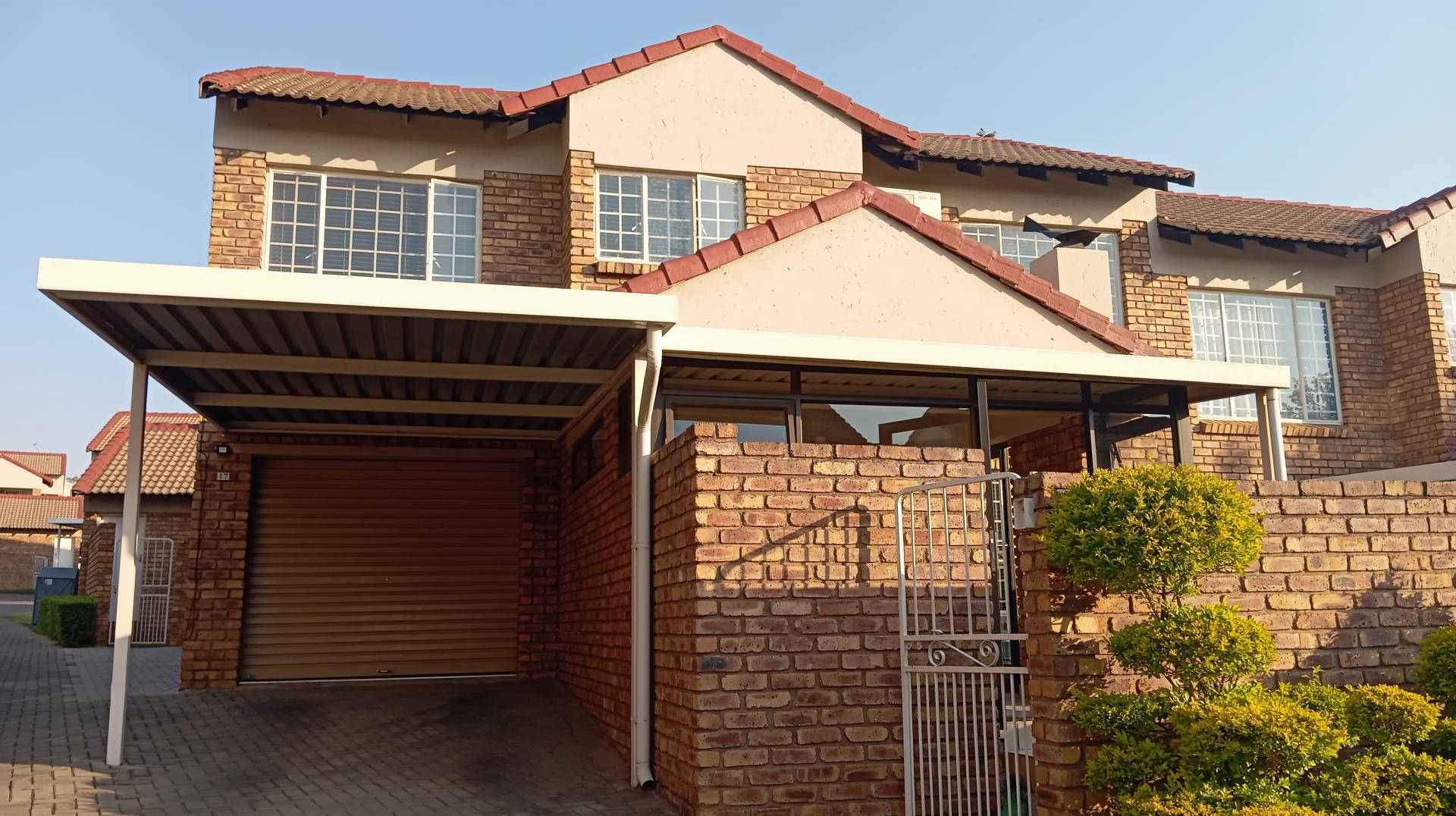 Front View of property in Raslouw AH
