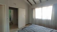 Main Bedroom - 17 square meters of property in Sunnyrock