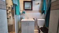 Main Bathroom - 3 square meters of property in Brackenfell South