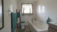 Main Bathroom - 5 square meters of property in Wilropark