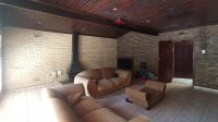 Lounges - 63 square meters of property in Buccleuch