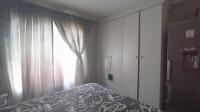 Main Bedroom - 11 square meters of property in Noordhang
