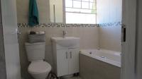 Bathroom 1 - 5 square meters of property in Alan Manor