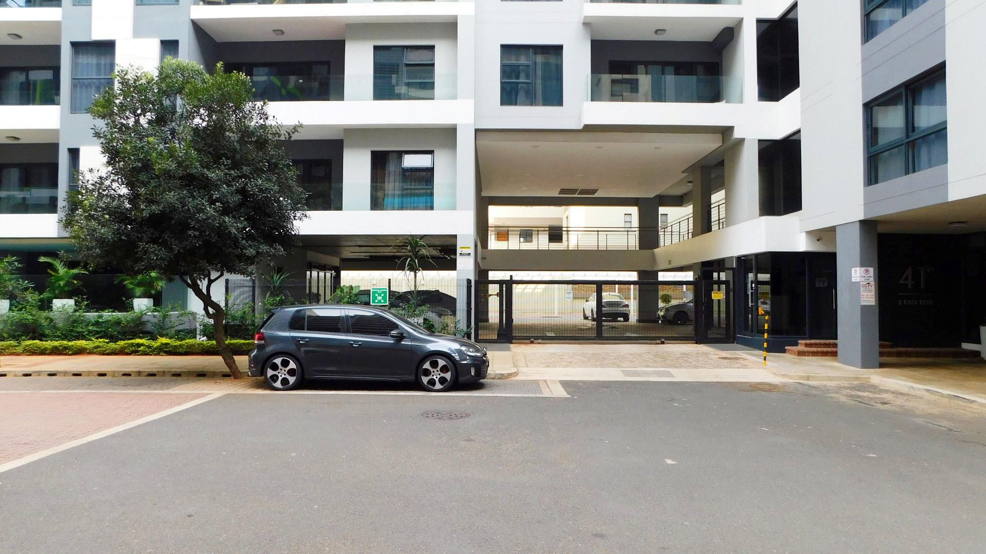 Front View of property in Umhlanga Ridge