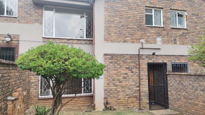 3 Bedroom Sectional Title for Sale For Sale in Bergbron - MR595940