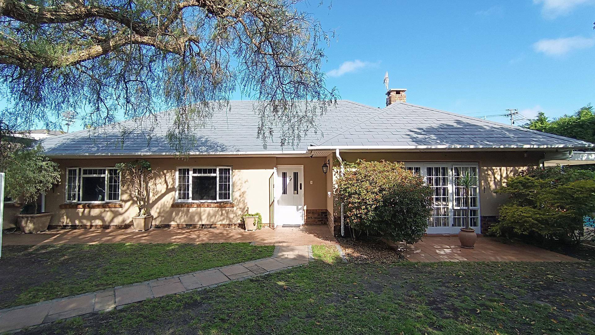 Front View of property in Pinelands