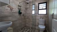 Bathroom 1 - 10 square meters of property in Pinelands