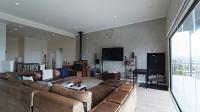 Lounges - 40 square meters of property in Lakeside (Capetown)