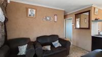Lounges - 11 square meters of property in Evaton West