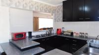 Kitchen - 14 square meters of property in Reservoir Hills KZN