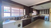 Kitchen - 31 square meters of property in Meredale