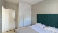 Bed Room 1 - 11 square meters of property in Ravenswood