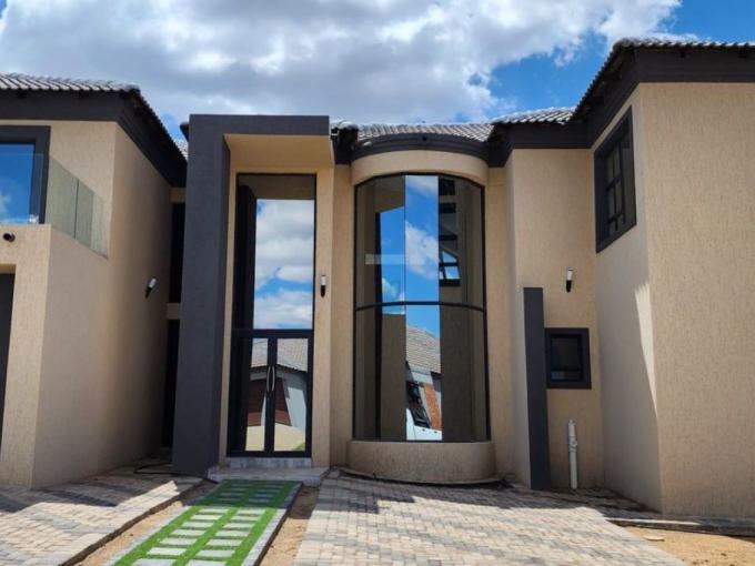 6 Bedroom House for Sale For Sale in Polokwane - MR600727