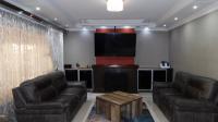 Lounges - 51 square meters of property in Cleland