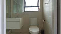 Bathroom 1 - 4 square meters of property in Westlake View