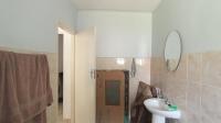 Bathroom 1 - 6 square meters of property in Parkrand