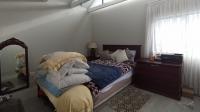 Main Bedroom - 21 square meters of property in Fourways