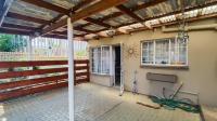 Patio - 25 square meters of property in Dalpark