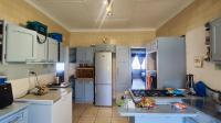 Kitchen - 13 square meters of property in Symhurst