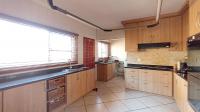 Kitchen - 26 square meters of property in Laudium
