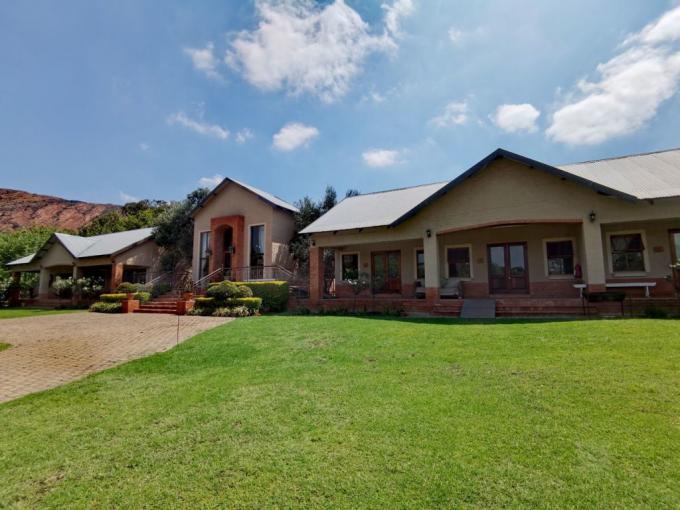 Guest House for Sale For Sale in Rustenburg - MR605095