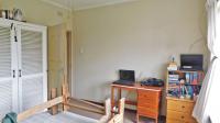 Bed Room 3 - 14 square meters of property in Farningham Ridge