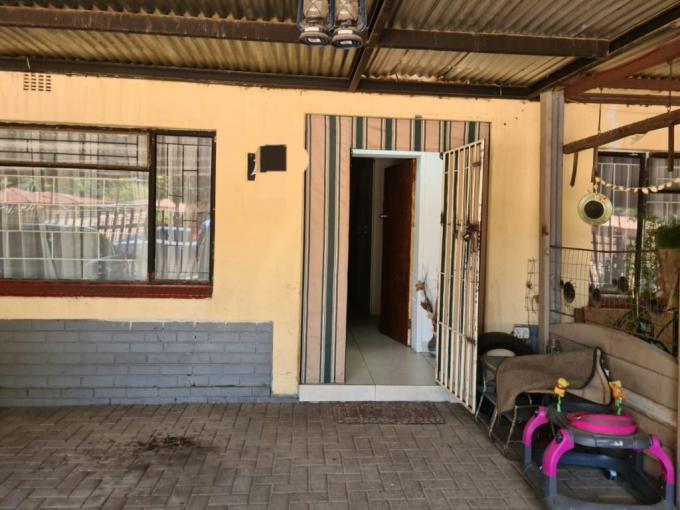 4 Bedroom House for Sale For Sale in Rustenburg - MR605312