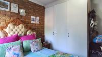 Main Bedroom - 12 square meters of property in Pretoria West