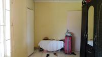 Bed Room 2 - 15 square meters of property in Bisley
