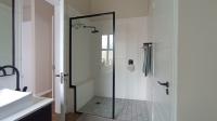 Bathroom 2 - 8 square meters of property in Bryanston
