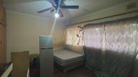 Bed Room 2 - 21 square meters of property in Kempton Park