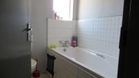 Bathroom 1 - 4 square meters of property in Jabulani