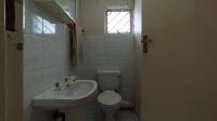 Bathroom 1 - 3 square meters of property in Sandown