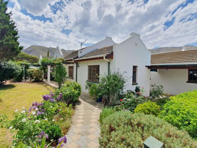 3 Bedroom House for Sale For Sale in Montagu - MR607281