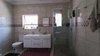 Bathroom 1 - 10 square meters of property in Plumstead