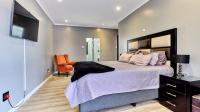 Main Bedroom - 39 square meters of property in Wilropark