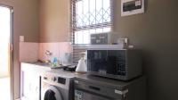 Kitchen - 6 square meters of property in Westonaria