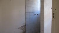 Bathroom 1 - 8 square meters of property in Kenilworth - JHB