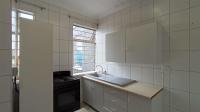 Kitchen - 8 square meters of property in Edleen