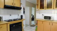 Kitchen - 11 square meters of property in Crossmoor