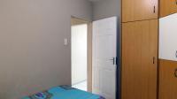 Bed Room 2 - 10 square meters of property in Crossmoor