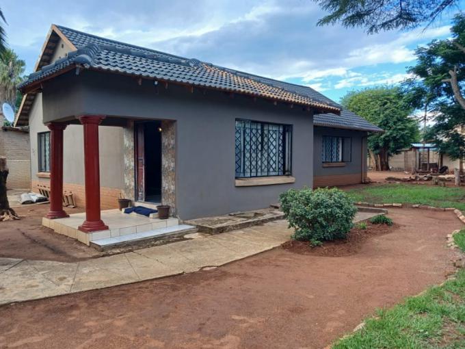 3 Bedroom House for Sale For Sale in Stilfontein - MR610601