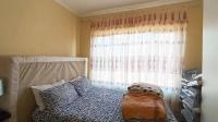 Bed Room 2 - 13 square meters of property in Theresapark