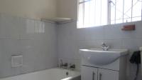 Bathroom 1 - 5 square meters of property in Forest Hill - JHB