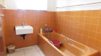 Bathroom 1 - 12 square meters of property in KwaMashu