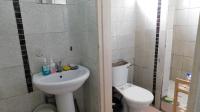 Bathroom 2 - 10 square meters of property in KwaMashu