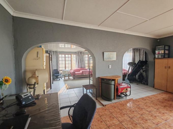 5 Bedroom House for Sale For Sale in Elsburg - MR613073