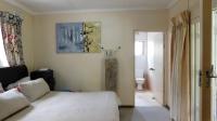 Bed Room 1 - 16 square meters of property in Farningham Ridge