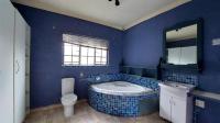 Main Bathroom - 12 square meters of property in Lyttelton